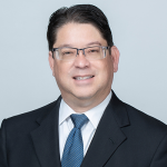 headshot of Doug Kim, Greenville patent attorney
