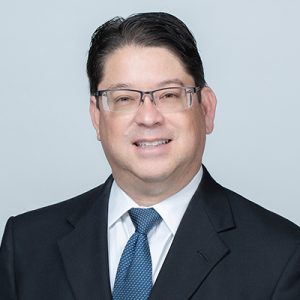 headshot of Doug Kim, Greenville patent attorney